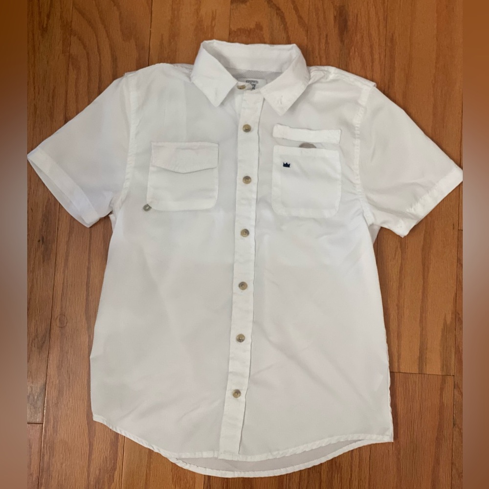 Crown and Ivy Boys white button down short sleeve fisherman's shirt